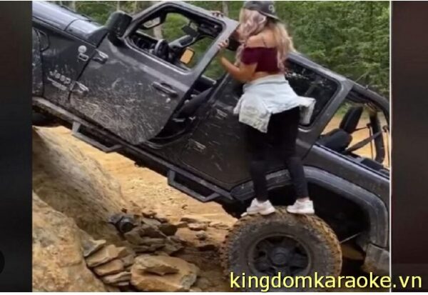 Jeep Wrangler Girl Video - Public awareness and safety implication
